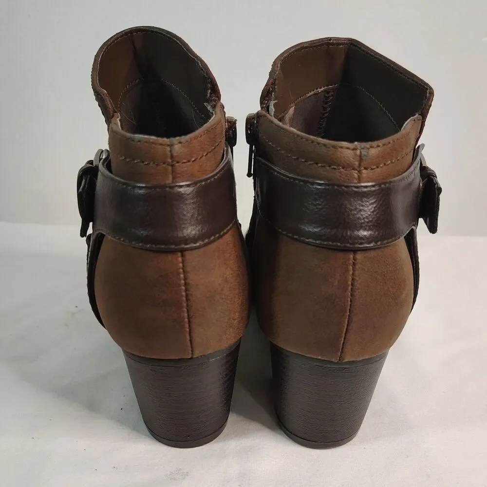 Indigo Rd Brown Ankle Boots Women’s 8.5 Buckle Harness Stacked Heel Zip Booties